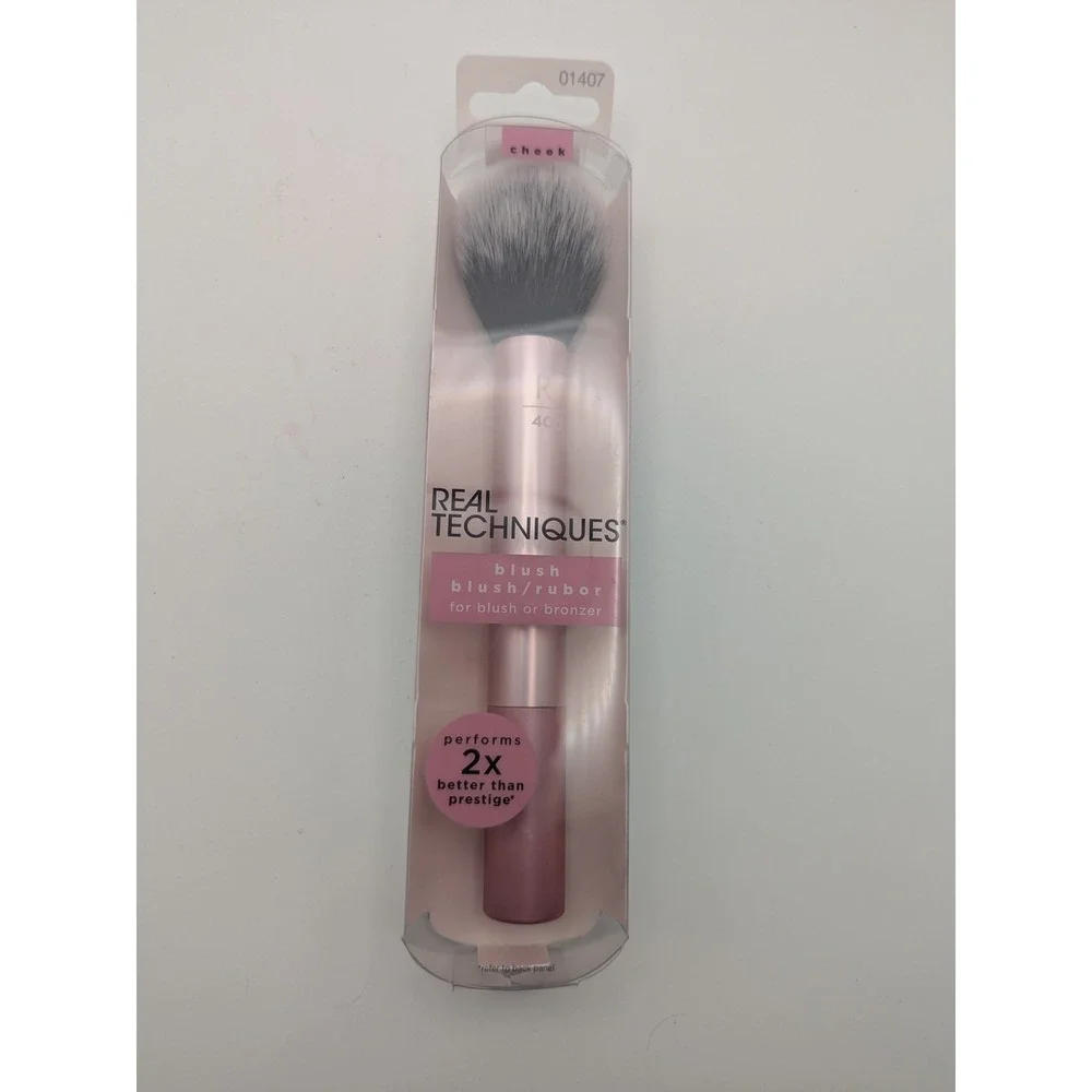 Real Techniques 400 Blush Brush‎ Pink Tapered Soft Bristles Cheek RT 01407 NEW